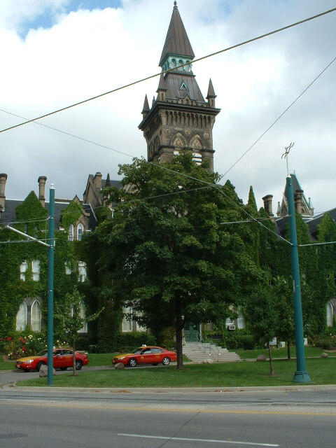 Statue 1